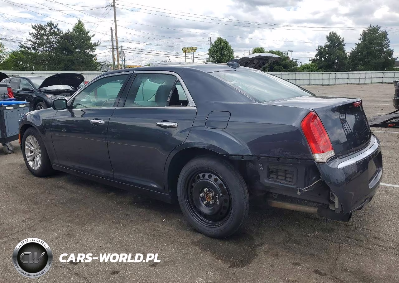 2017 Chrysler 300C VIN:2C3CCAEG1HH552117 - 2