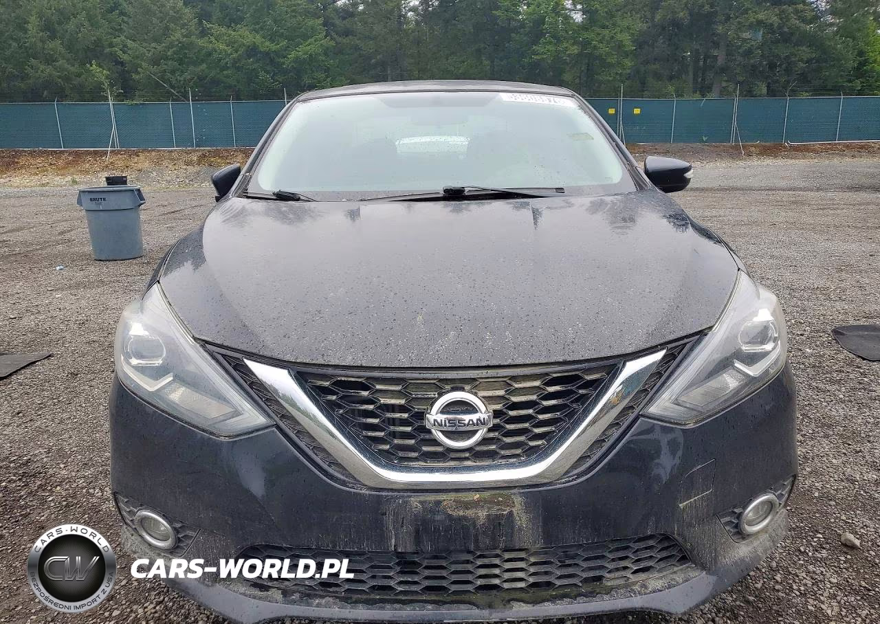 2017 Nissan Sentra Sr Turbo VIN:3N1CB7AP4HY355639 - 5