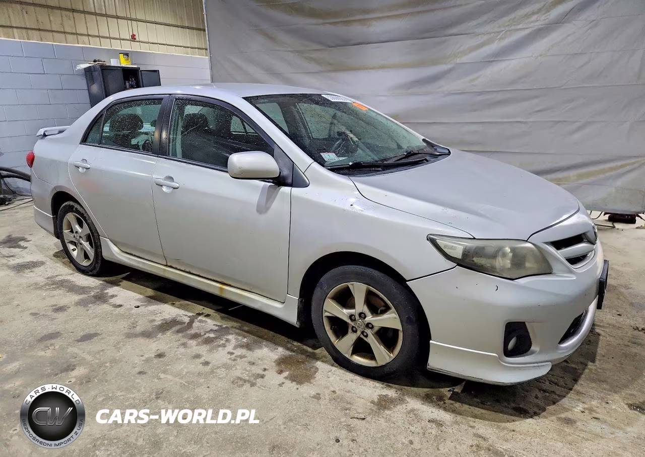 2011 Toyota Corolla S VIN:2T1BU4EE3BC597128 - 4