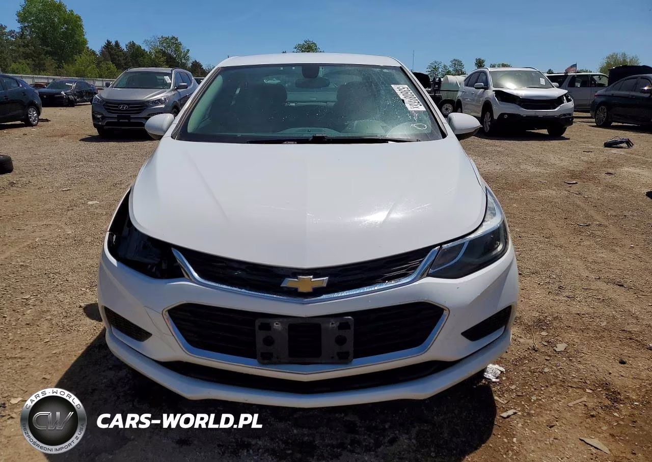 2017 Chevrolet Cruze Lt VIN:1G1BE5SM9H7232583 - 5