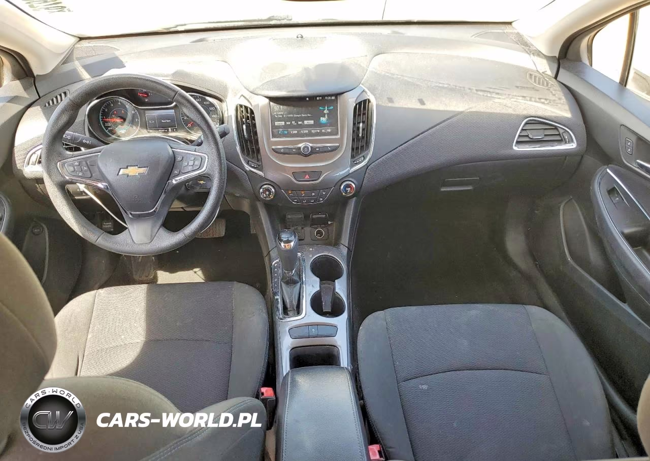 2017 Chevrolet Cruze Lt VIN:1G1BE5SM9H7232583 - 8