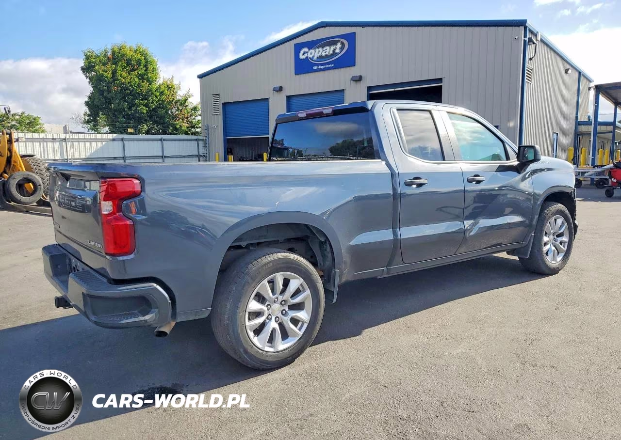 2022 Chevrolet Silverado Ltd C1500 Custom VIN:1GCRWBEK5NZ188464 - 3