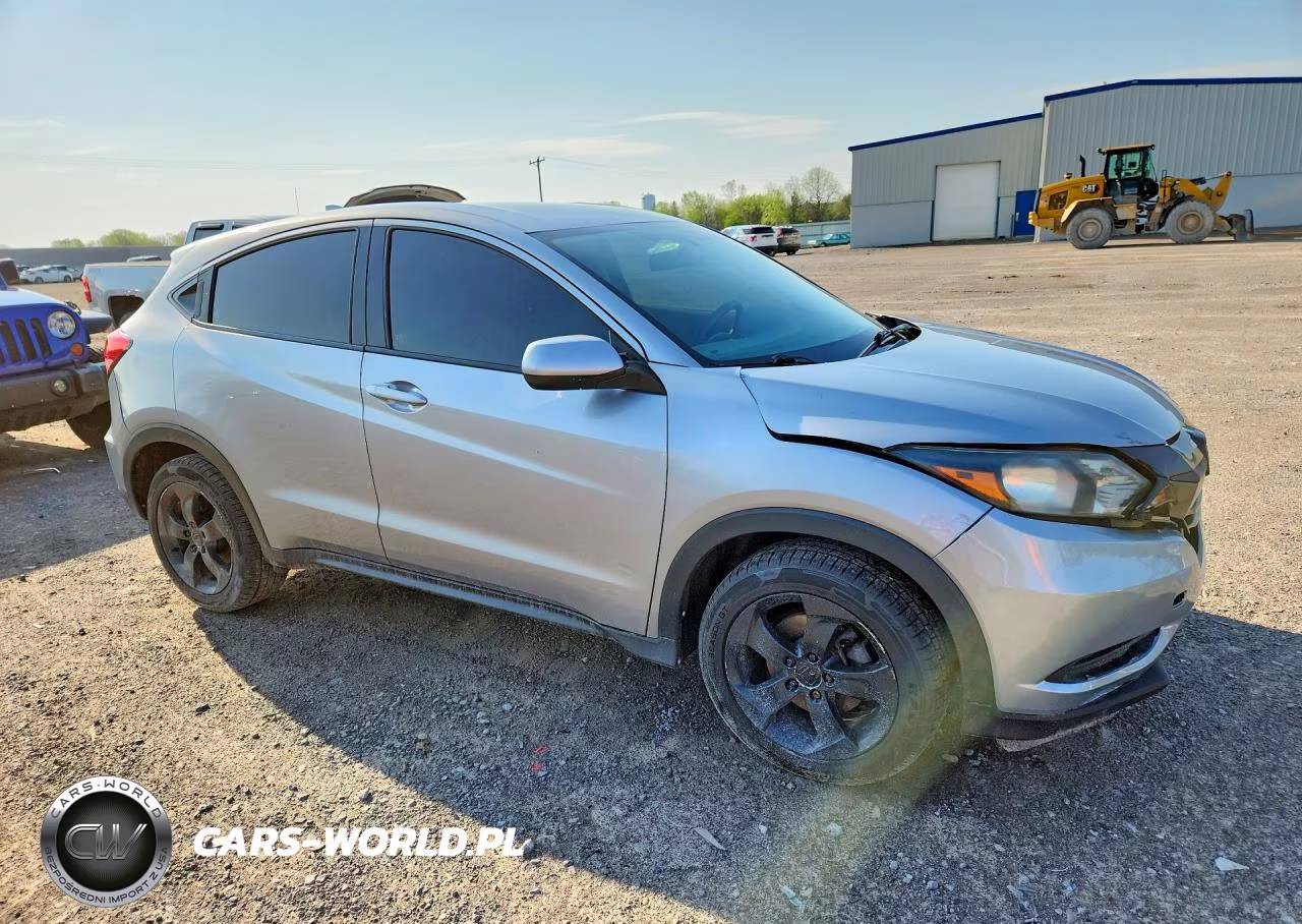 2018 Honda Hr-V Lx VIN:3CZRU6H32JG722607 - 4