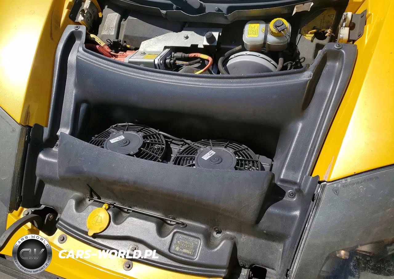 2010 Tesla Roadster VIN:5YJRE1A36A1000835 - 11