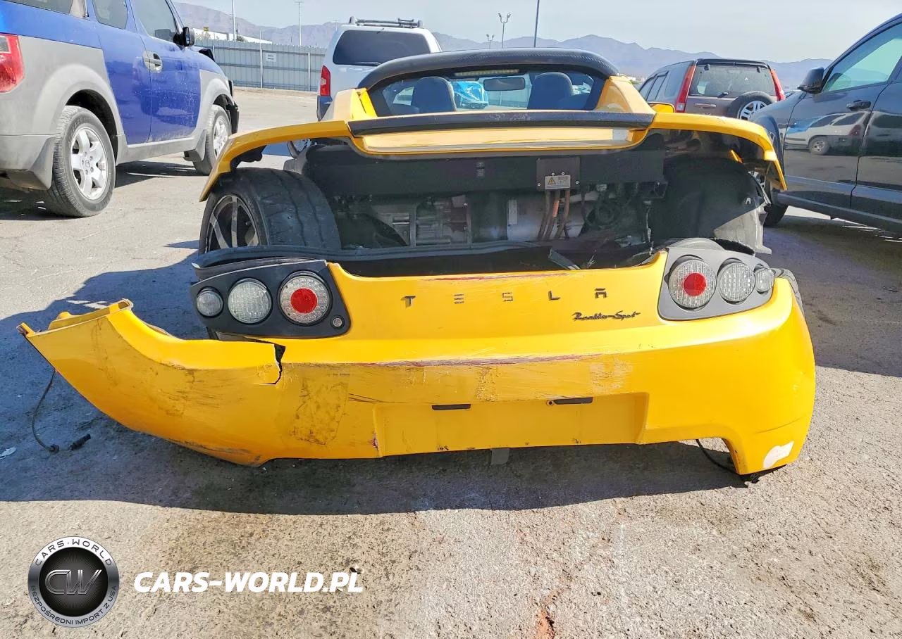 2010 Tesla Roadster VIN:5YJRE1A36A1000835 - 6