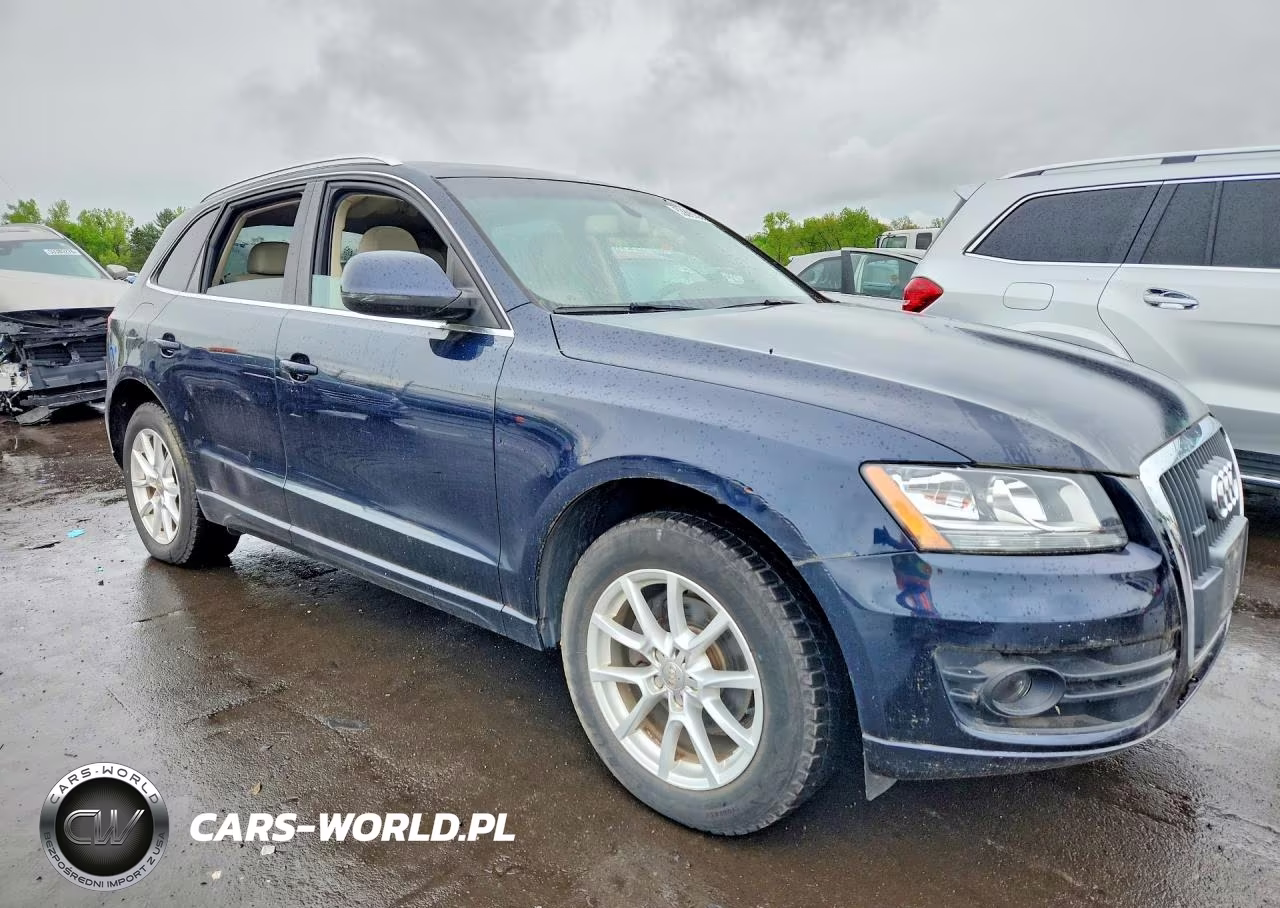 2011 Audi Q5 Premium VIN:WA1CFAFPXBA004246 - 4