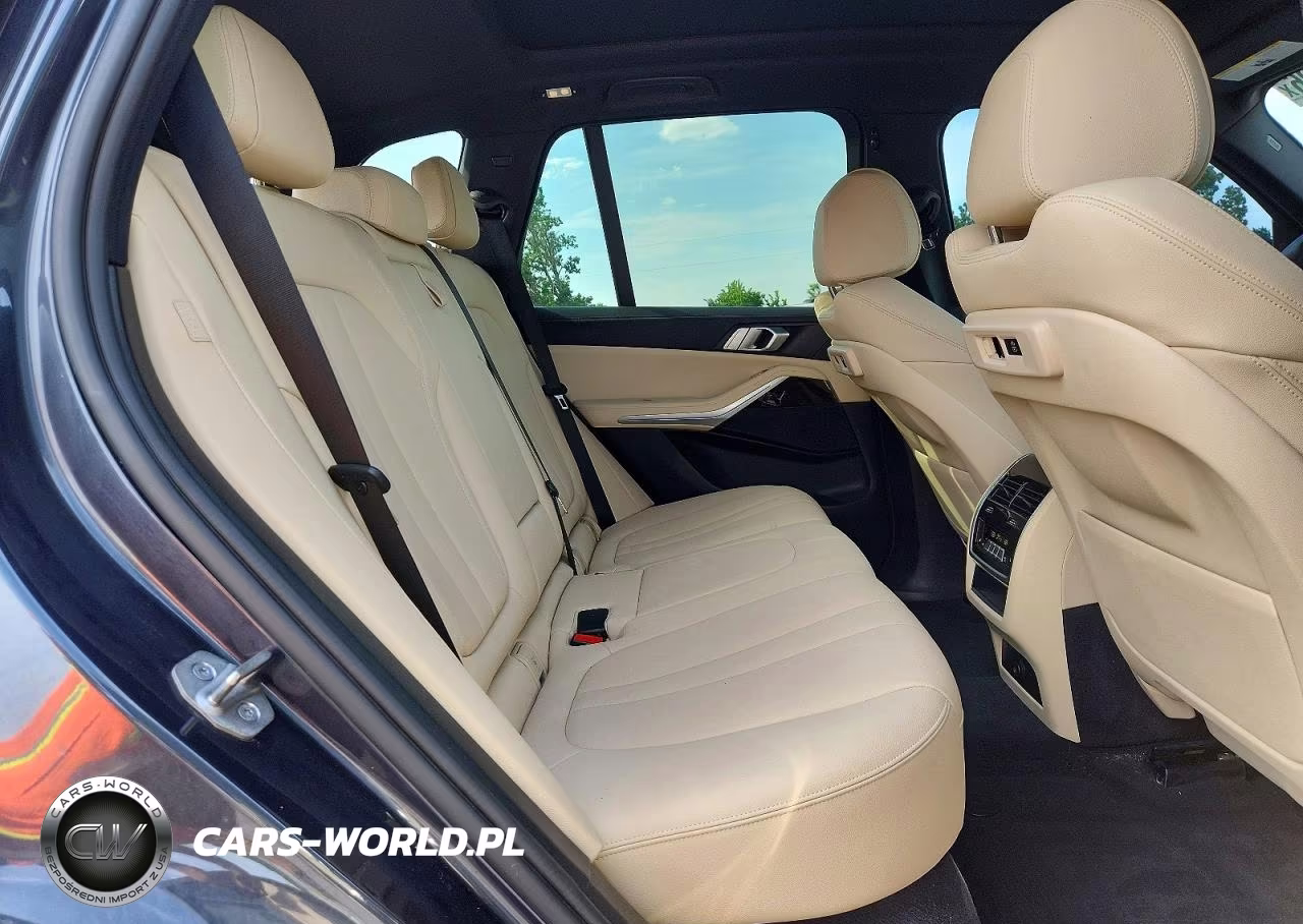 2021 BMW X5 xDrive40I VIN:5UXCR6C00M9F91922 - 11