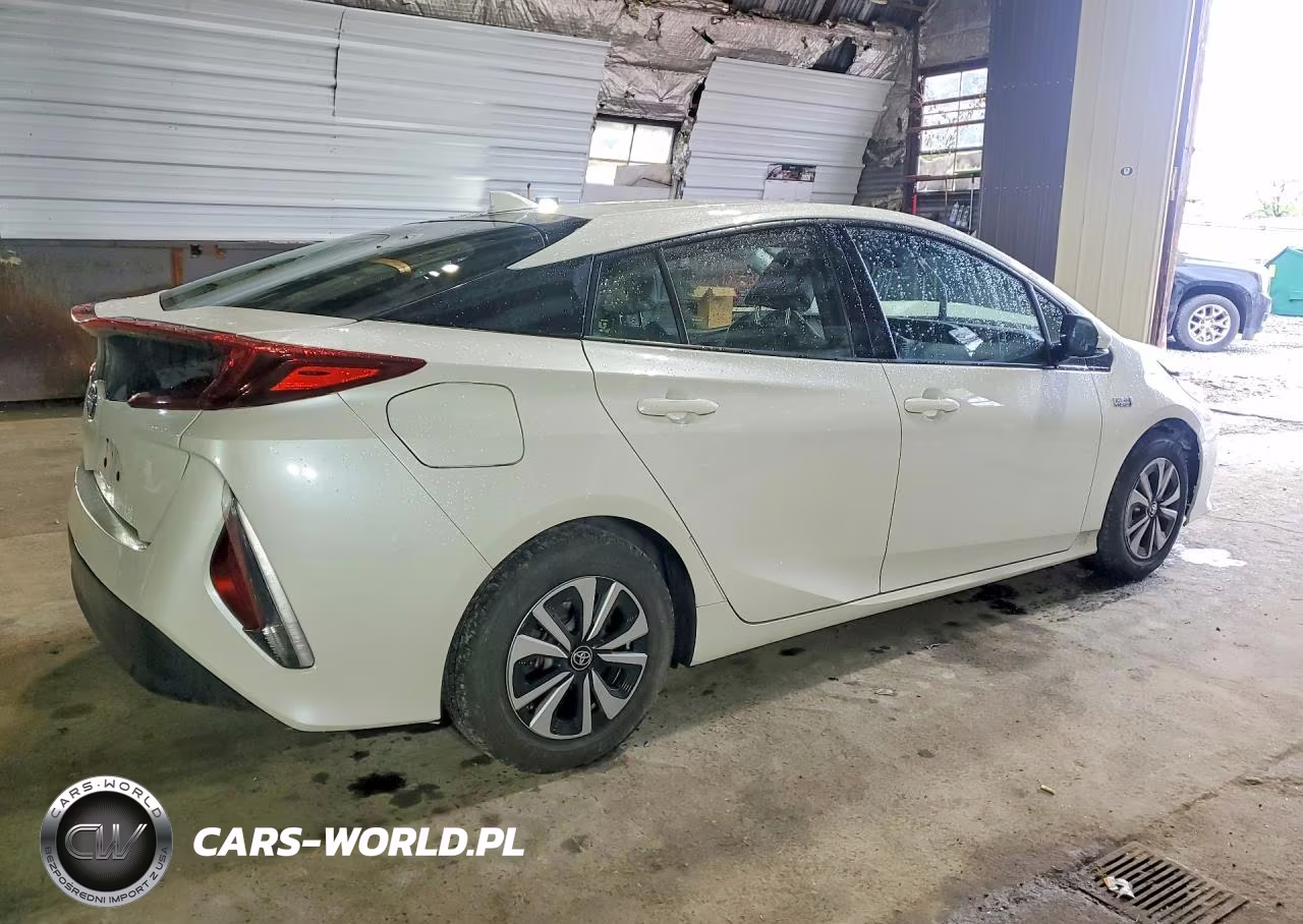 2017 Toyota Prius Prime Premium VIN:JTDKARFP1H3006494 - 3