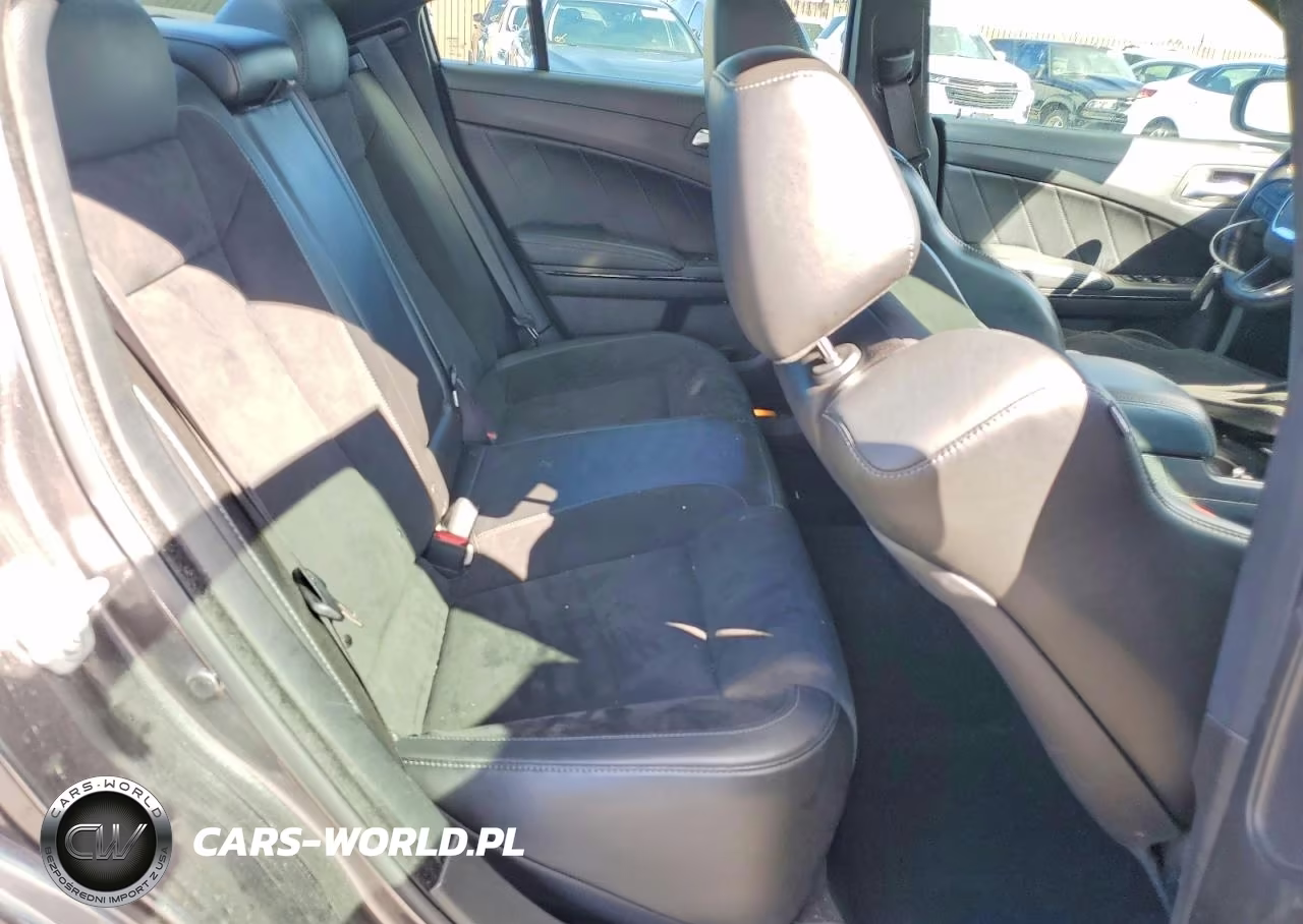 2023 Dodge Charger R-T VIN:2C3CDXCT2PH684804 - 10