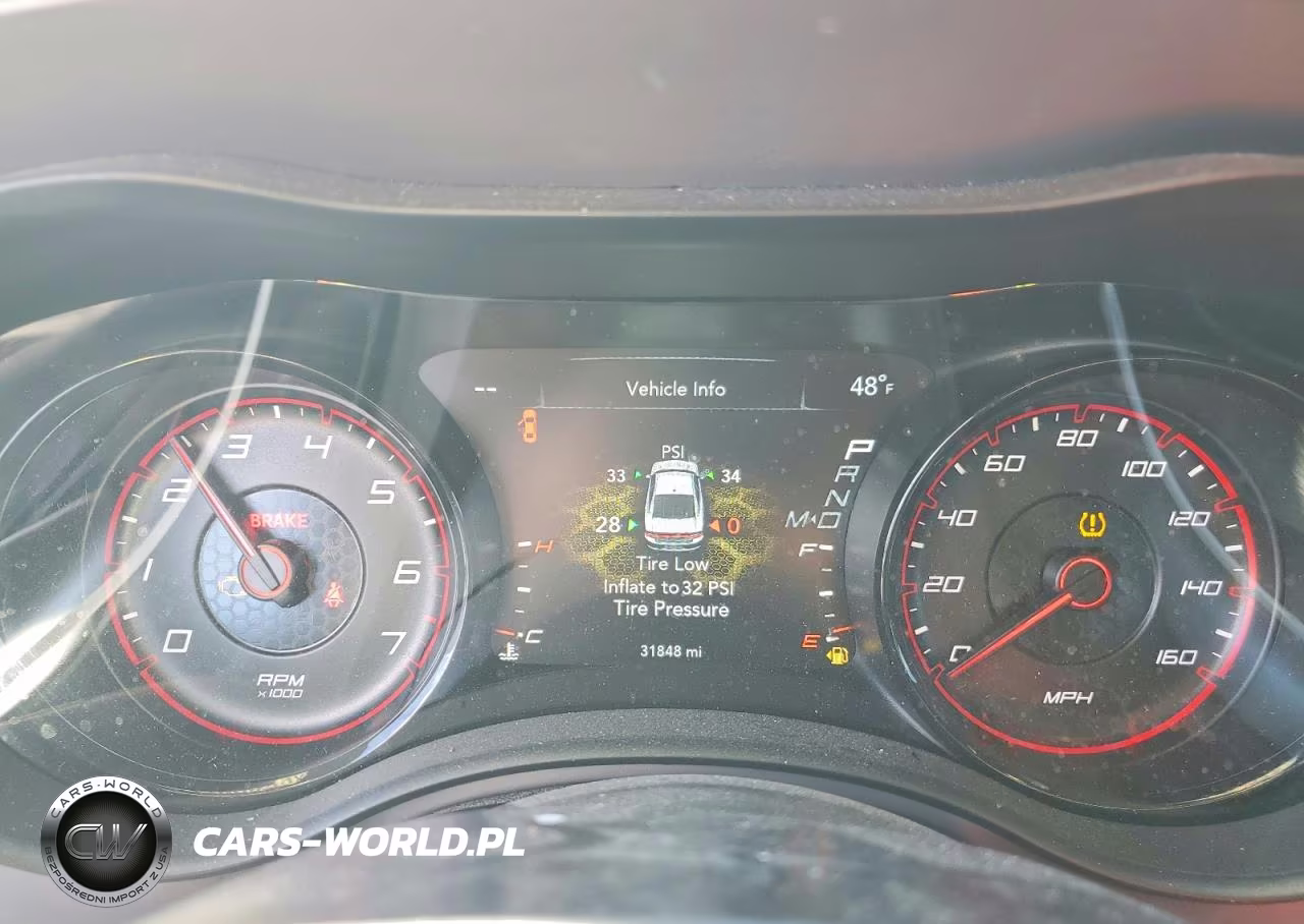 2023 Dodge Charger R-T VIN:2C3CDXCT2PH684804 - 9
