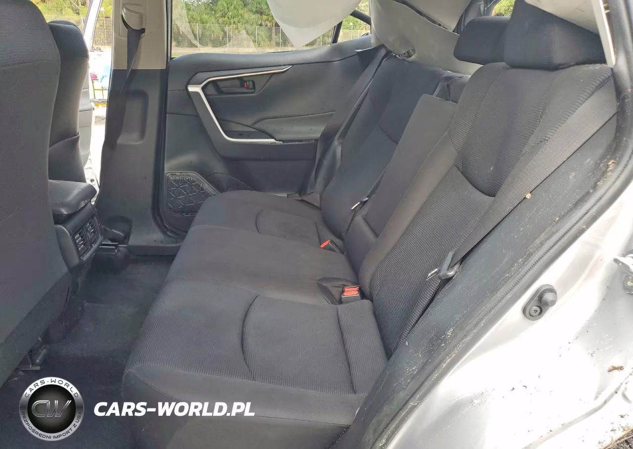 2025 Toyota Rav4 Le VIN:JTMH1RFVXSD141239 - 11
