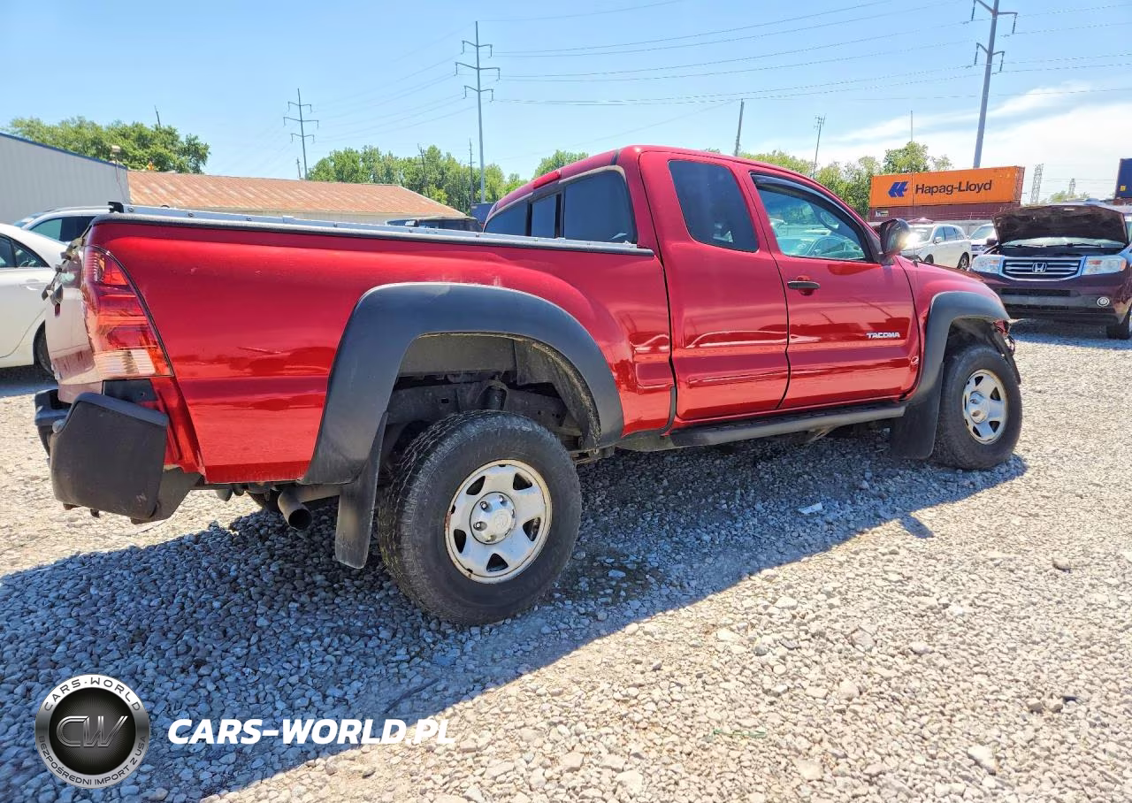 2014 Toyota Tacoma Access Cab VIN:5TFUX4EN1EX027649 - 3