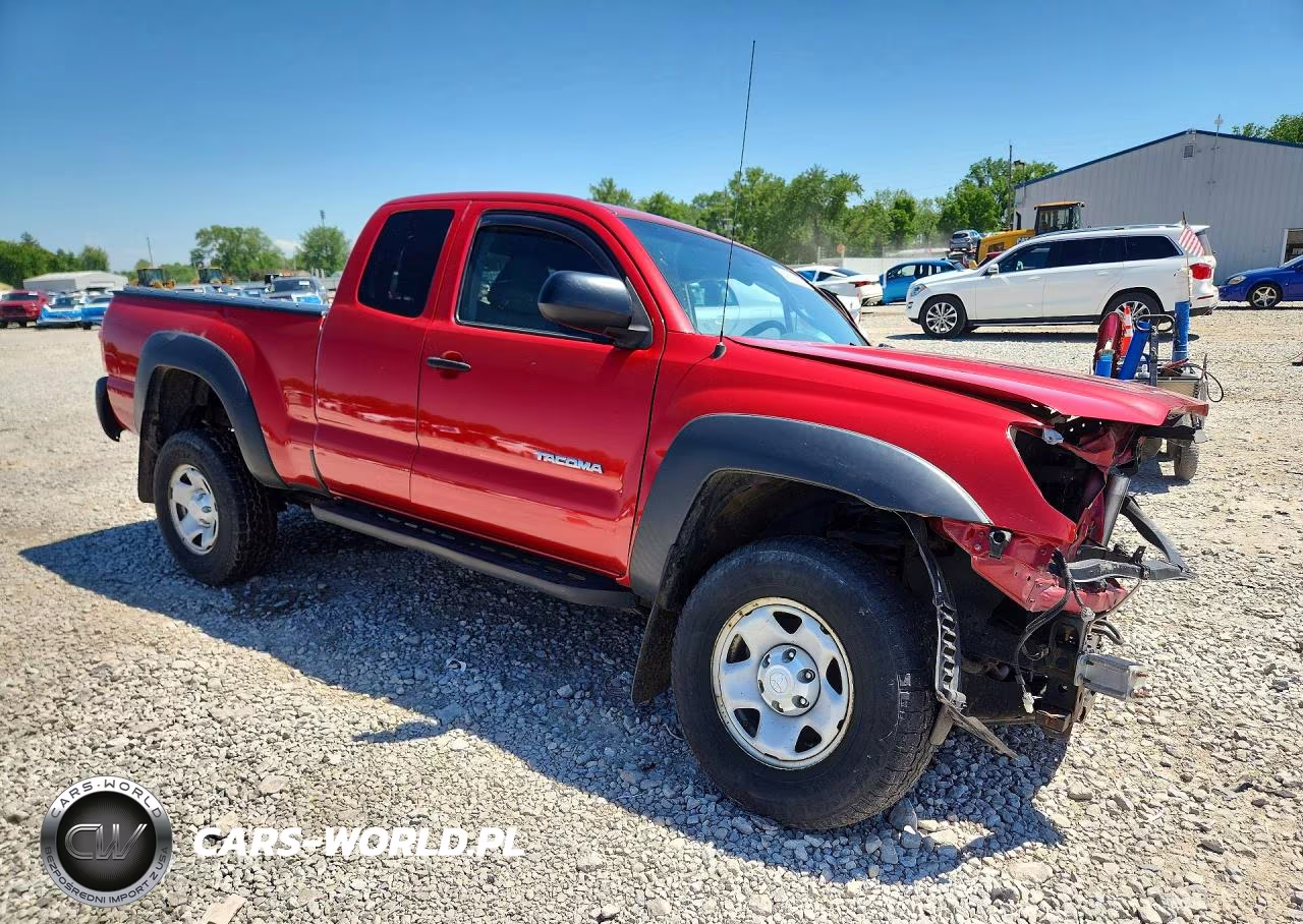 2014 Toyota Tacoma Access Cab VIN:5TFUX4EN1EX027649 - 4