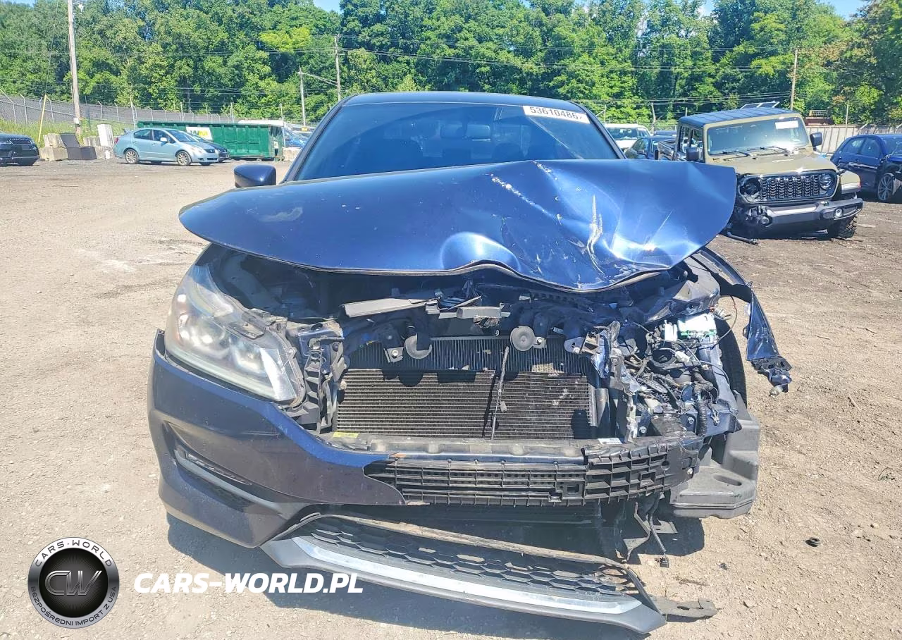 2017 Honda Accord Sport VIN:1HGCR2F54HA114821 - 5