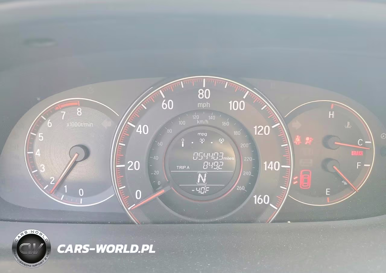 2017 Honda Accord Sport VIN:1HGCR2F54HA114821 - 9