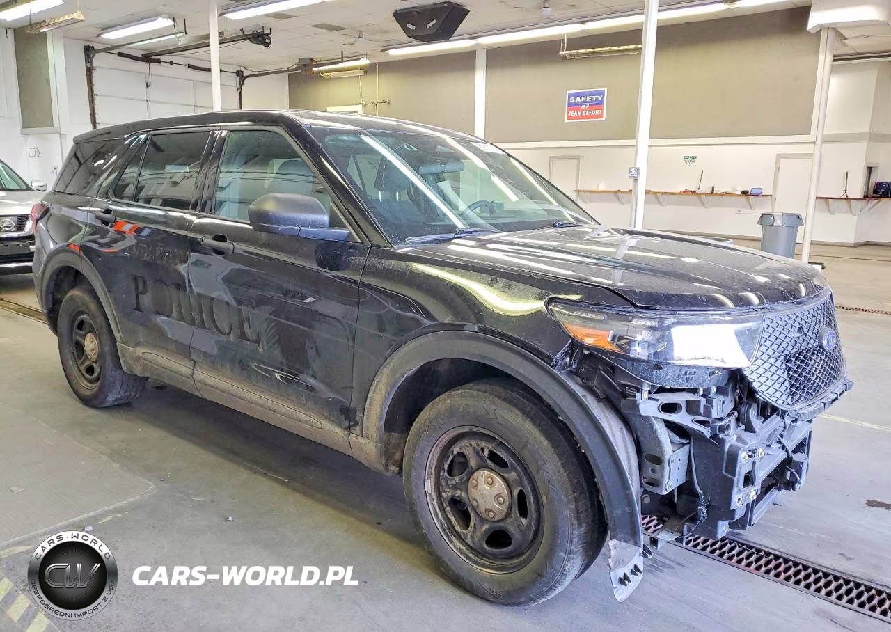 2025 Ford Explorer Police Interceptor VIN:1FM5K8AB1SGA02392 - 4