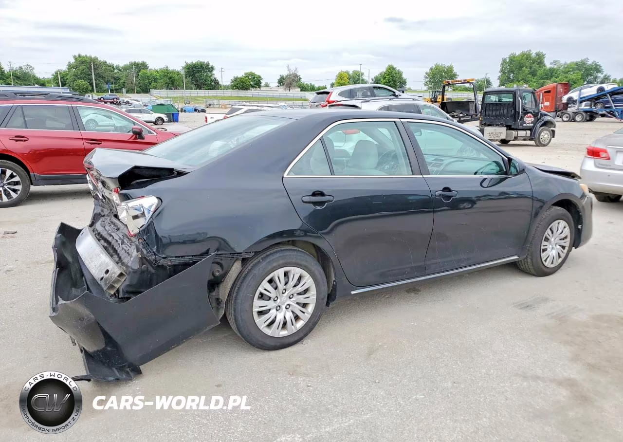 2012 Toyota Camry Le VIN:4T1BF1FK2CU061834 - 3
