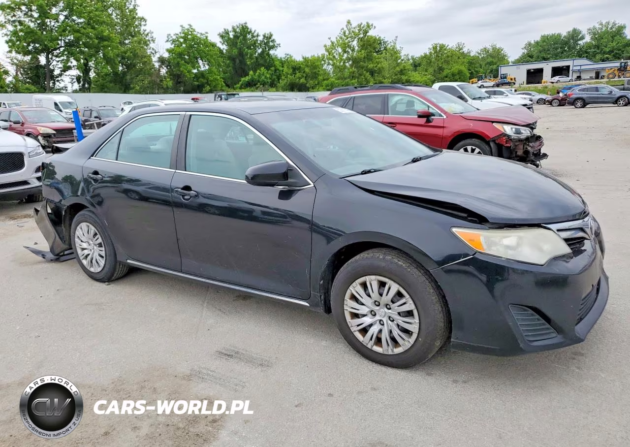 2012 Toyota Camry Le VIN:4T1BF1FK2CU061834 - 4