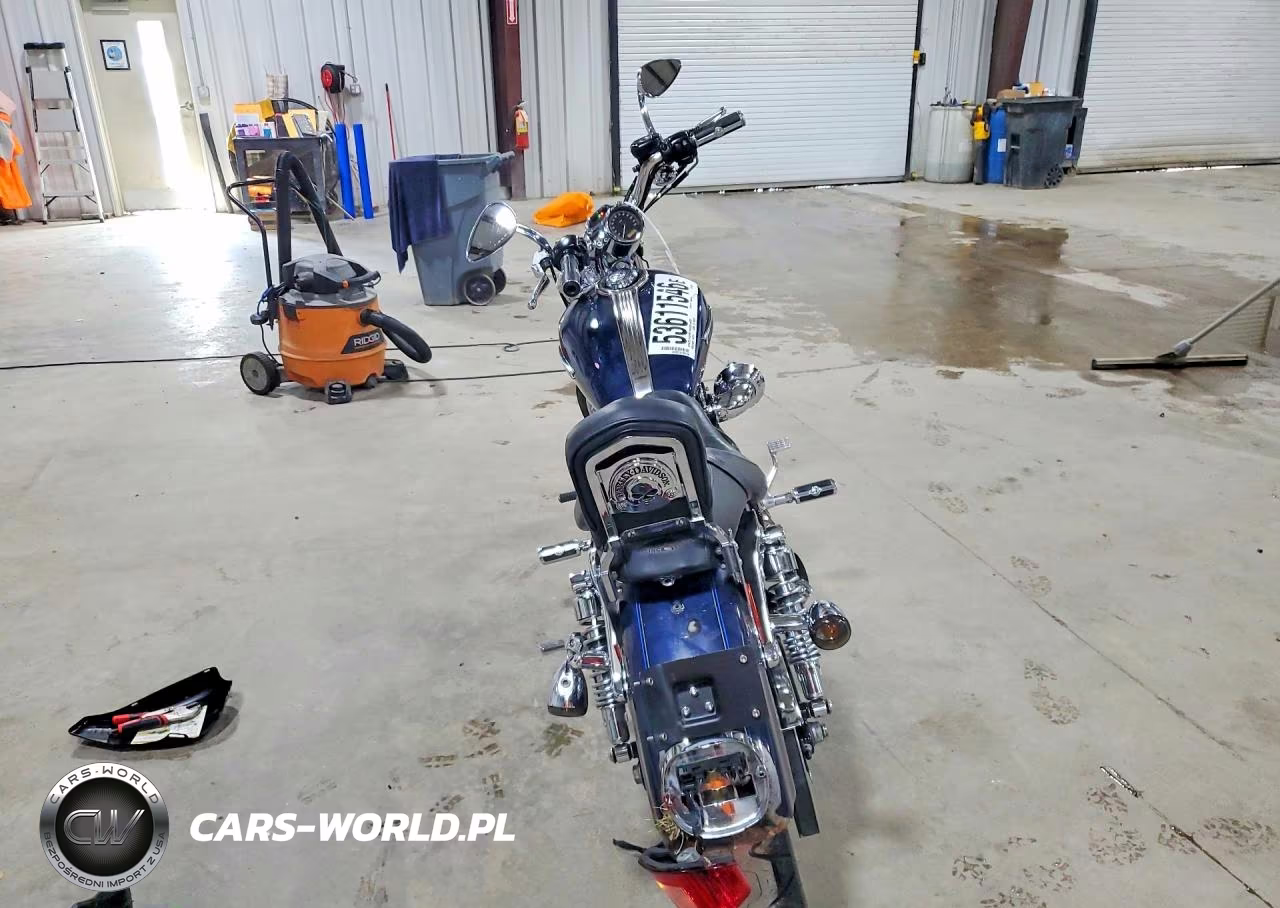 2009 Harley-Davidson Xl1200 C VIN:1HD1CT3149K408728 - 4