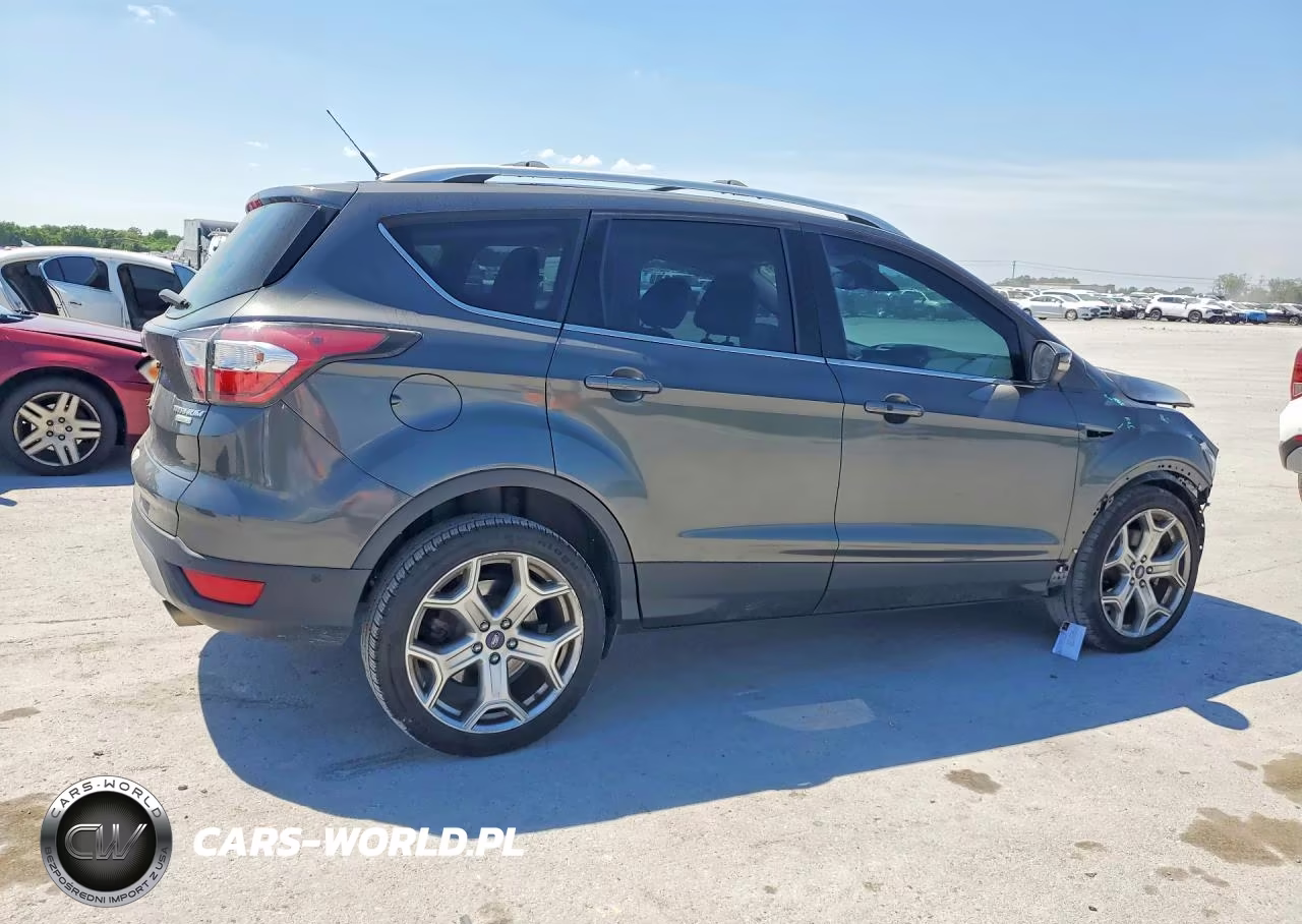2017 Ford Escape Titanium VIN:1FMCU0J92HUA57766 - 3