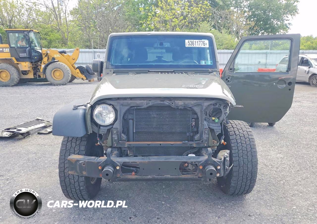 2016 Jeep Wrangler Unlimited Sport VIN:1C4BJWDG3GL118035 - 5