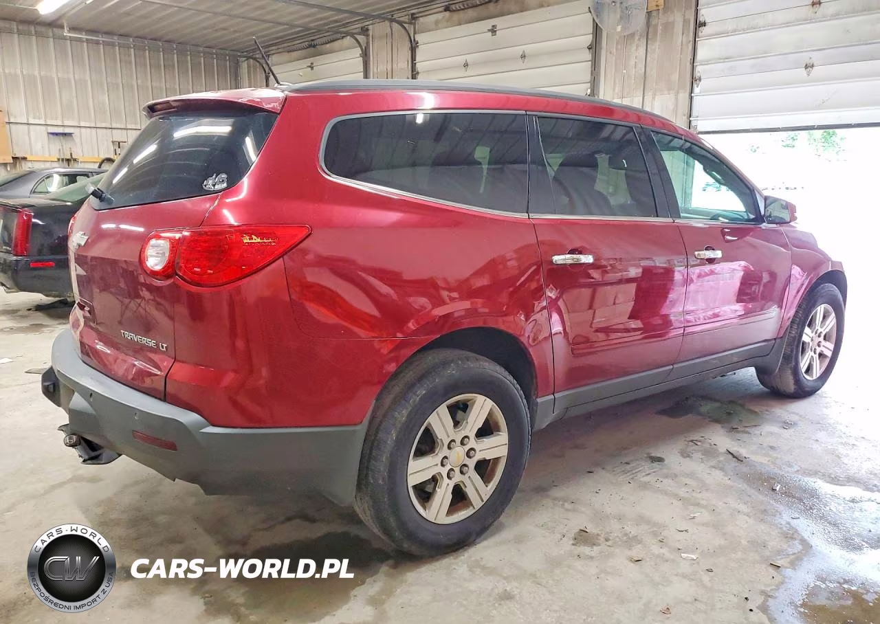 2011 Chevrolet Traverse Lt VIN:1GNKVGED8BJ160792 - 3