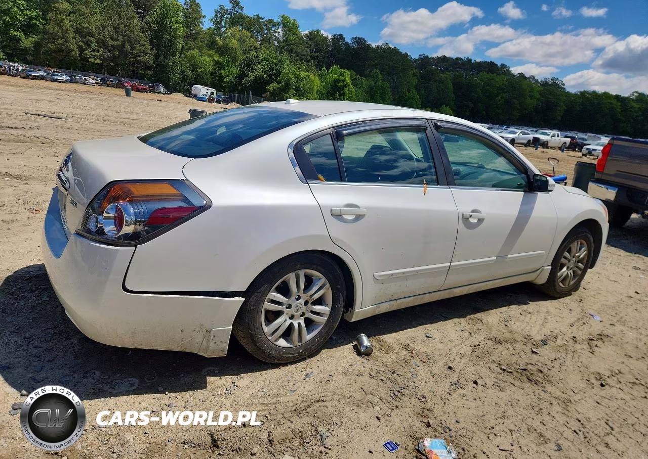 2010 Nissan Altima VIN:1N4AL2AP8AN531170 - 3