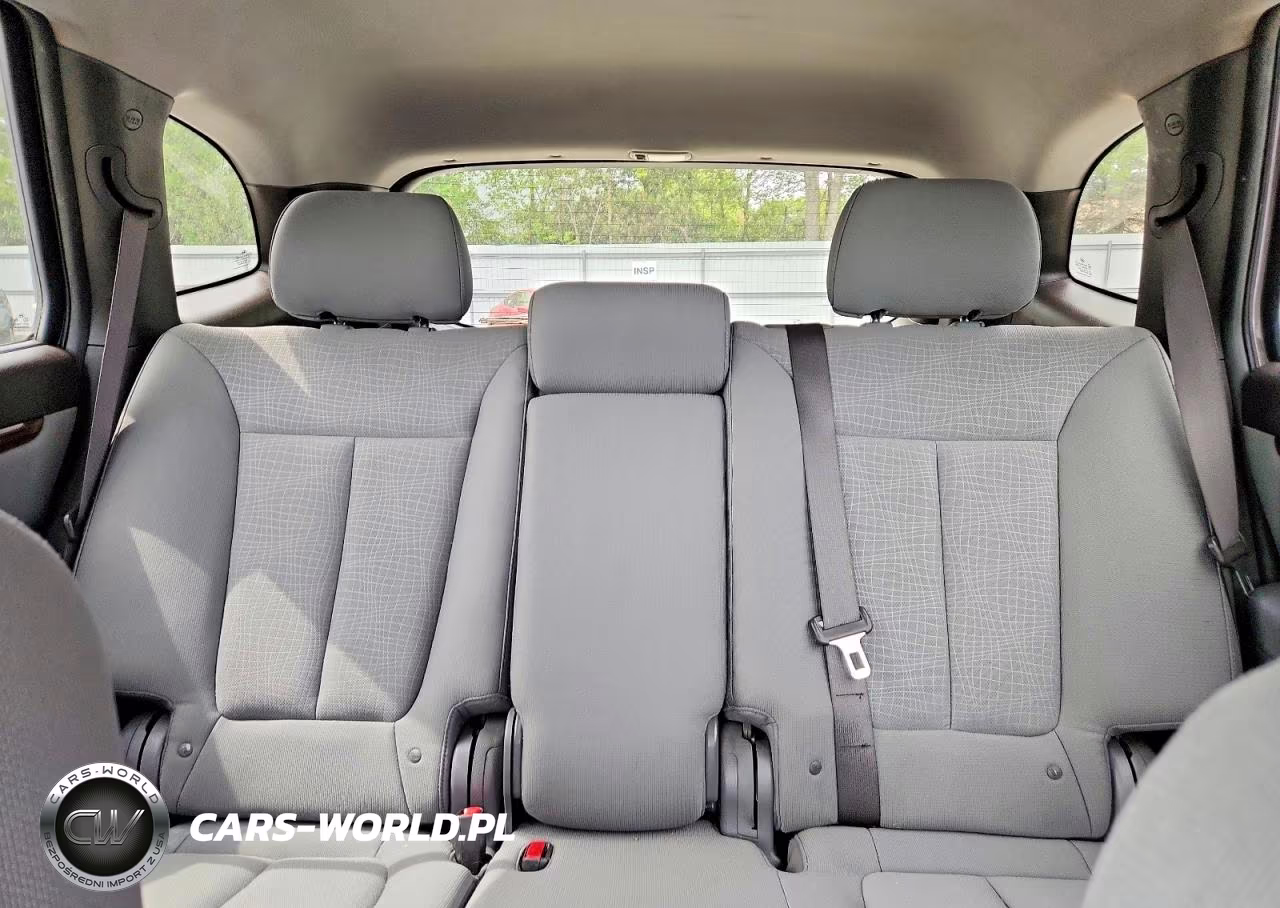 2012 Hyundai Santa Fe Gls VIN:5XYZGDAB3CG104037 - 10