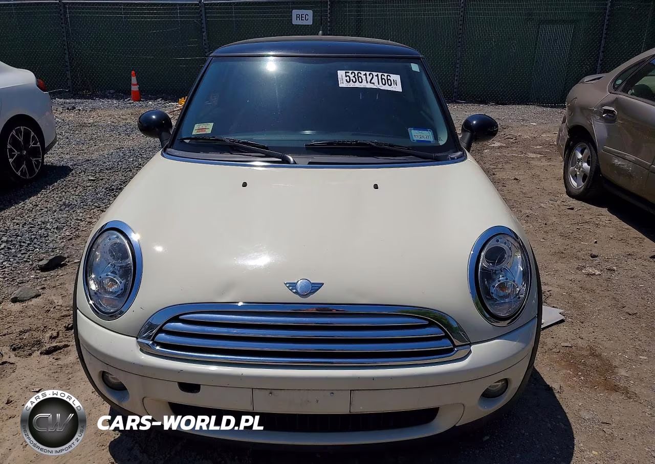 2008 Mini Cooper VIN:WMWMF33568TT65105 - 5