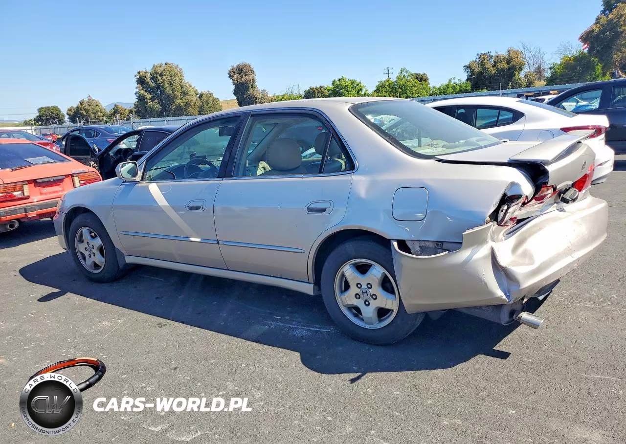 1999 Honda Accord Ex VIN:1HGCG1655XA015813 - 2