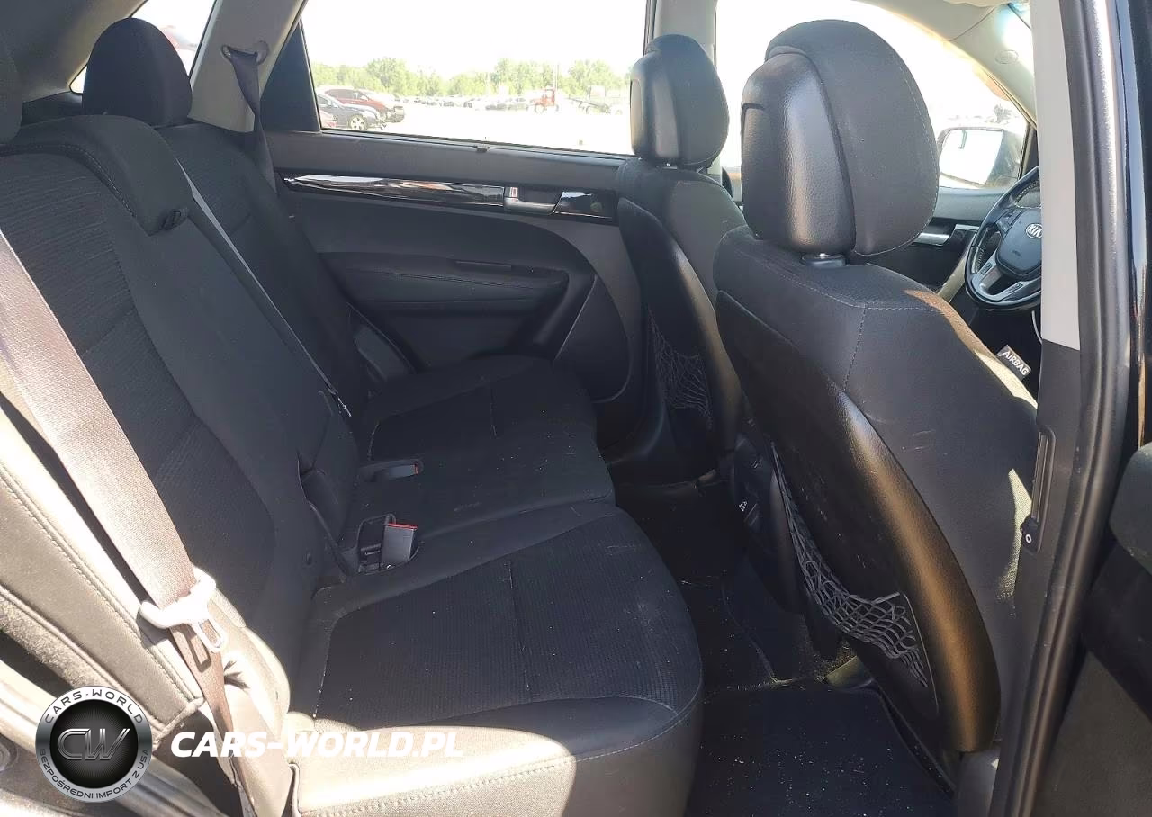 2015 Kia Sorento Lx VIN:5XYKT4A78FG564727 - 11