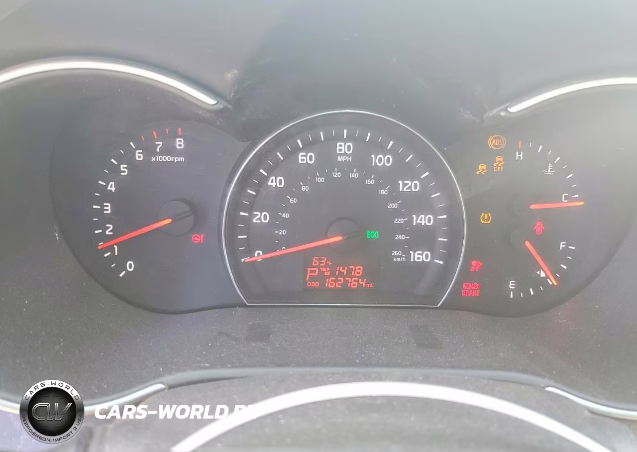 2015 Kia Sorento Lx VIN:5XYKT4A78FG564727 - 9