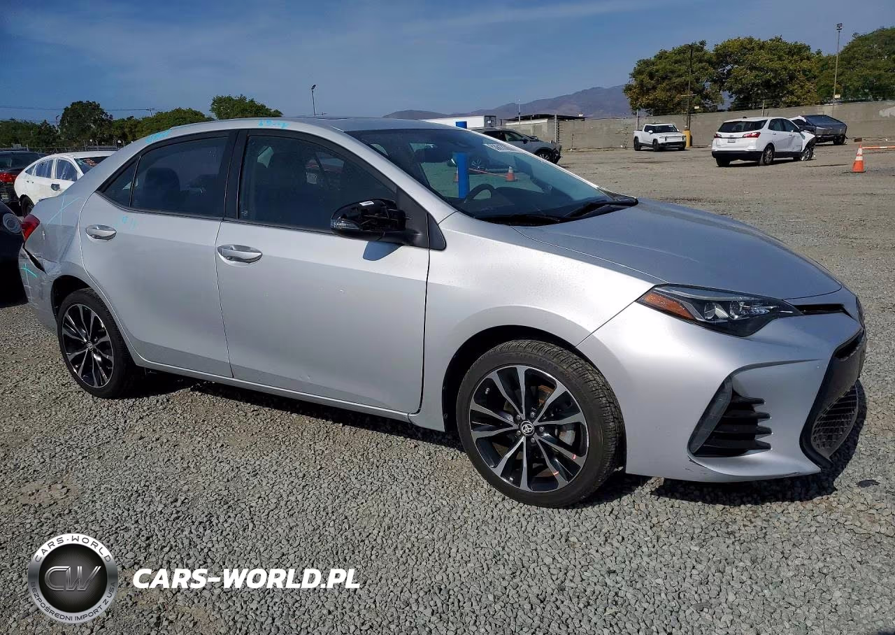2017 Toyota Corolla Se VIN:2T1BURHE8HC928593 - 4