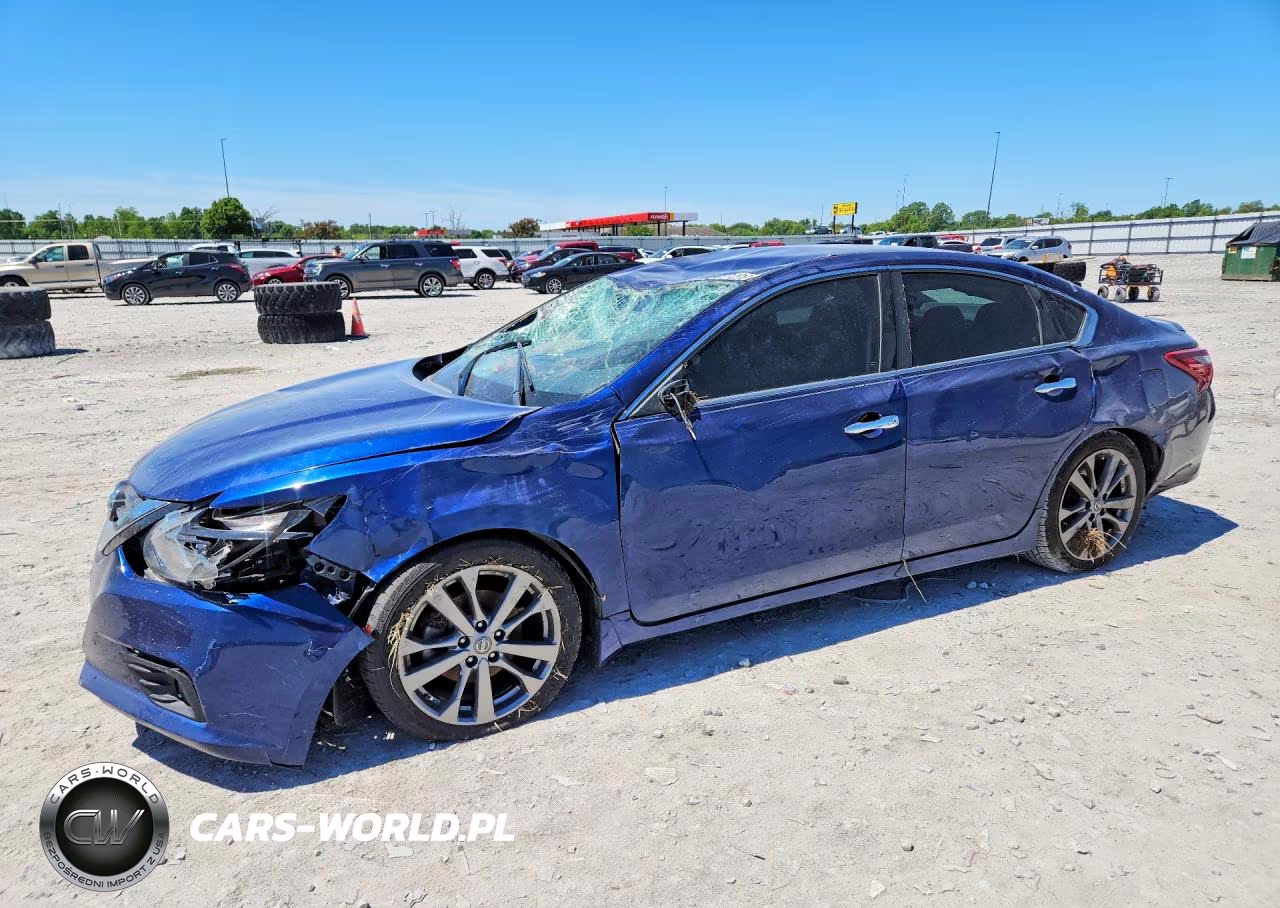 2018 Nissan Altima 2.5 Sr – zdjęcie 1 z 12