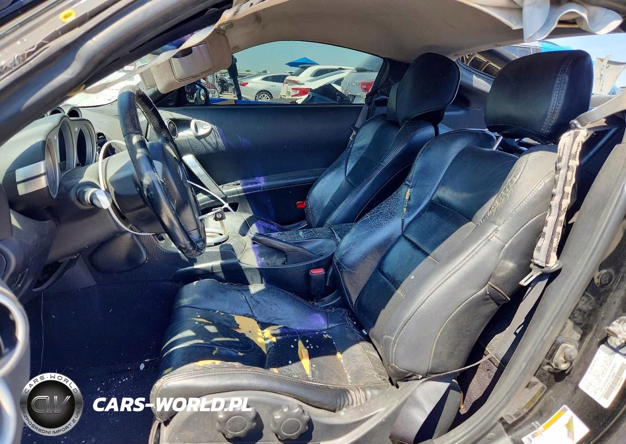 2004 Nissan 350Z Coupe VIN:JN1AZ34E94T062831 - 7