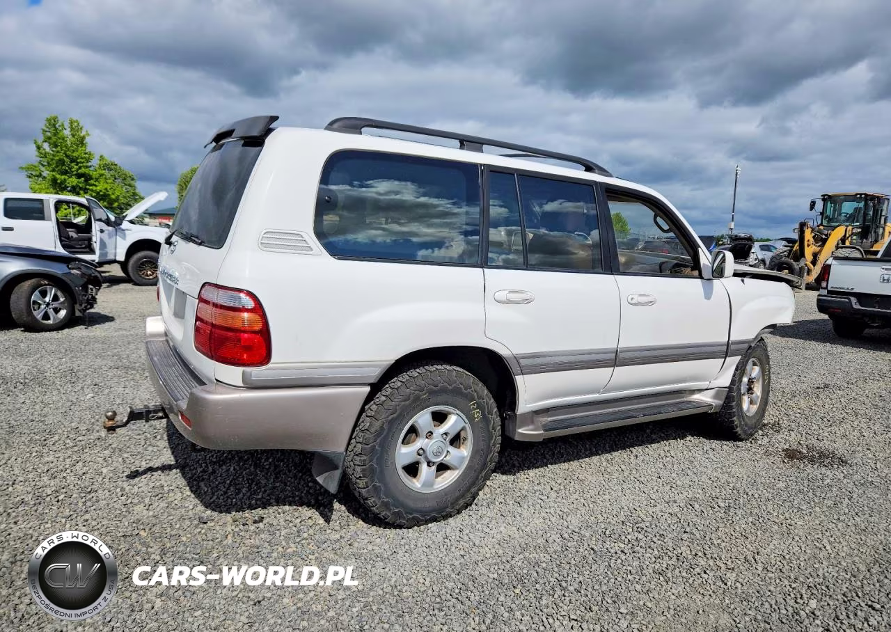 2000 Toyota Land Cruiser Base VIN:JT3HT05JXY0124644 - 3