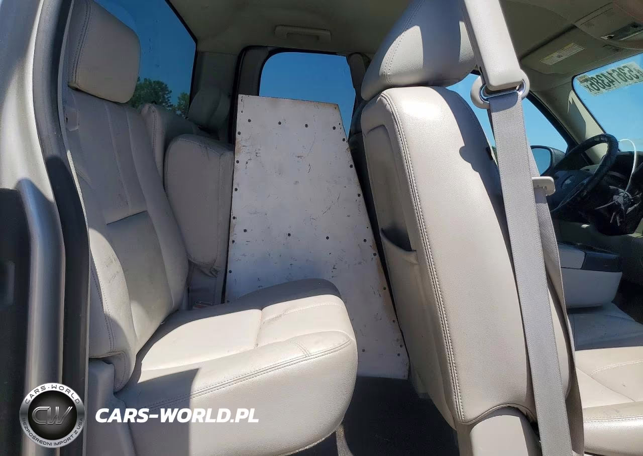 2011 Chevrolet Silverado C1500 Lt VIN:1GCRCSE00BZ423274 - 10