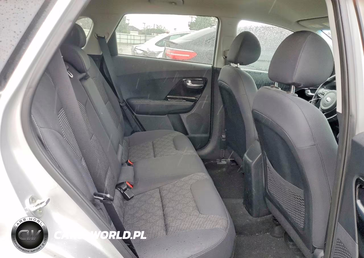 2020 Kia Niro VIN:KNDCB3LC7L5374692 - 10