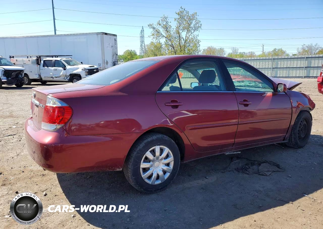 2006 Toyota Camry Le VIN:JTDBE32K463040048 - 3