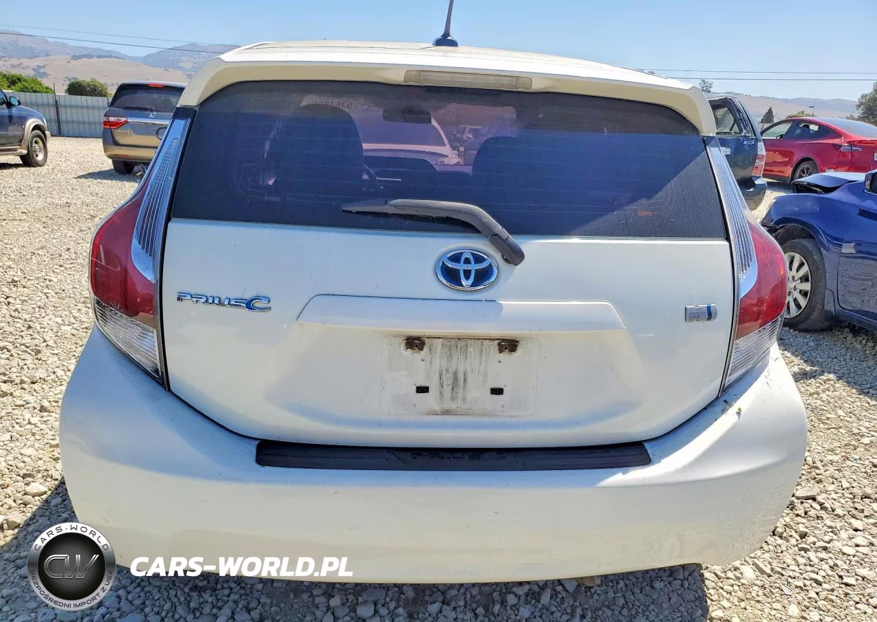 2012 Toyota Prius C Four VIN:JTDKDTB39C1028562 - 6