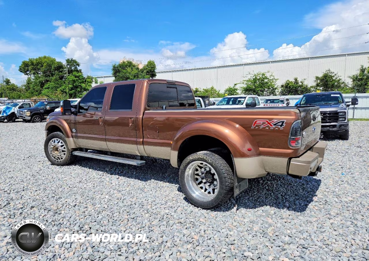 2012 Ford F450 Super Duty VIN:1FT8W4DT5CEC84326 - 3