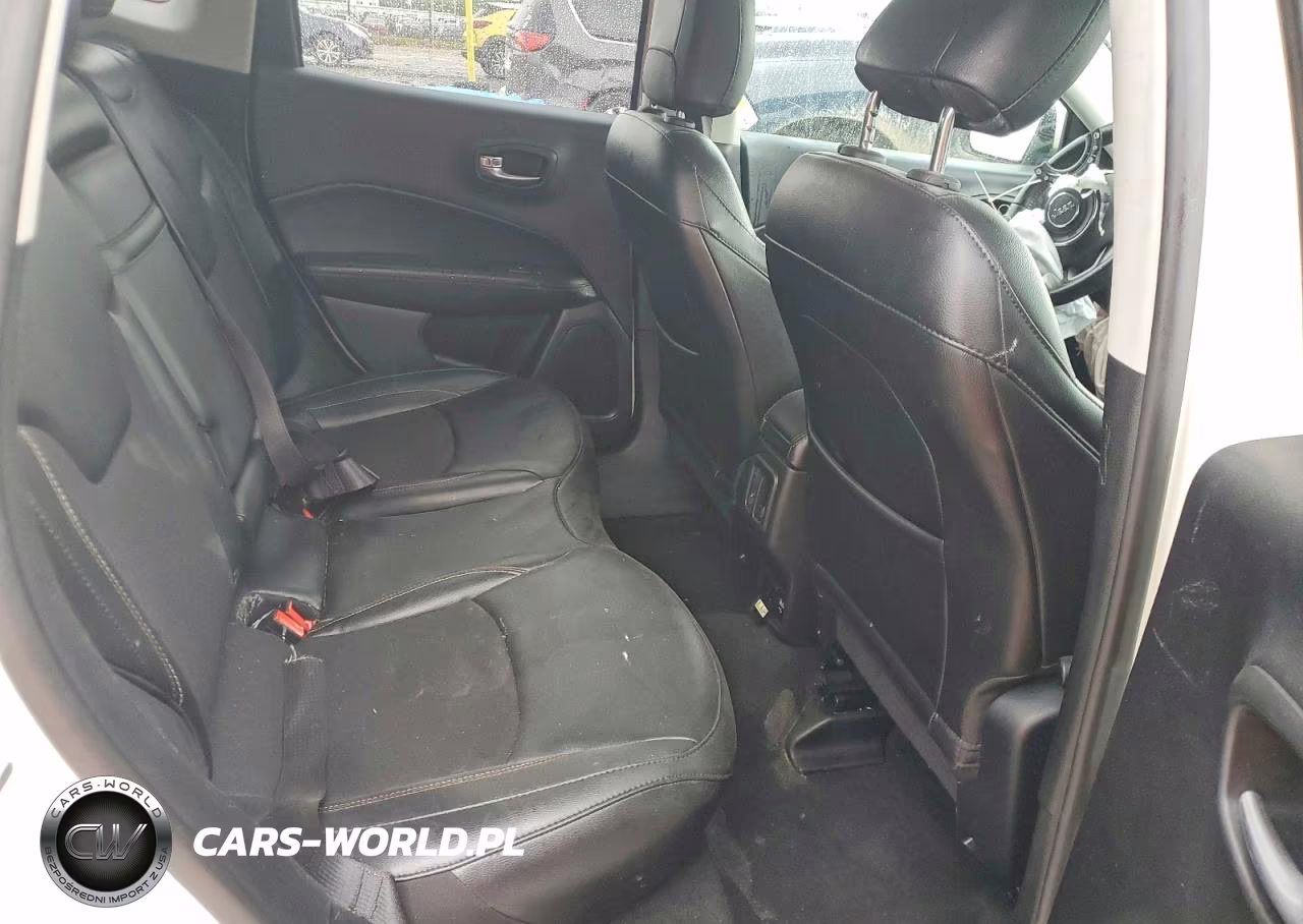 2019 Jeep Compass Latitude VIN:3C4NJCBB9KT736511 - 11