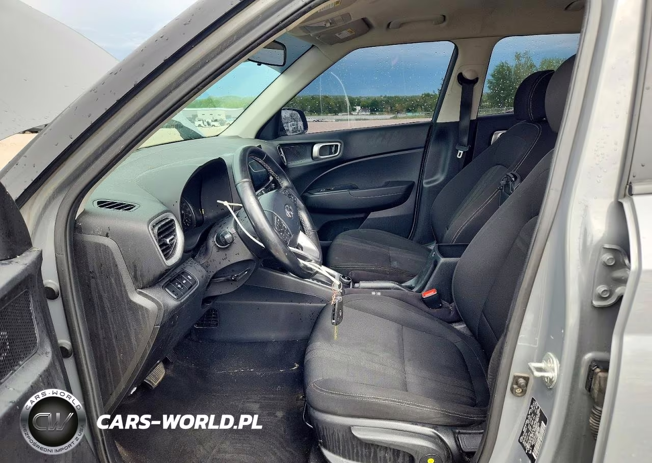 2021 Hyundai Venue Sel VIN:KMHRC8A32MU088646 - 7