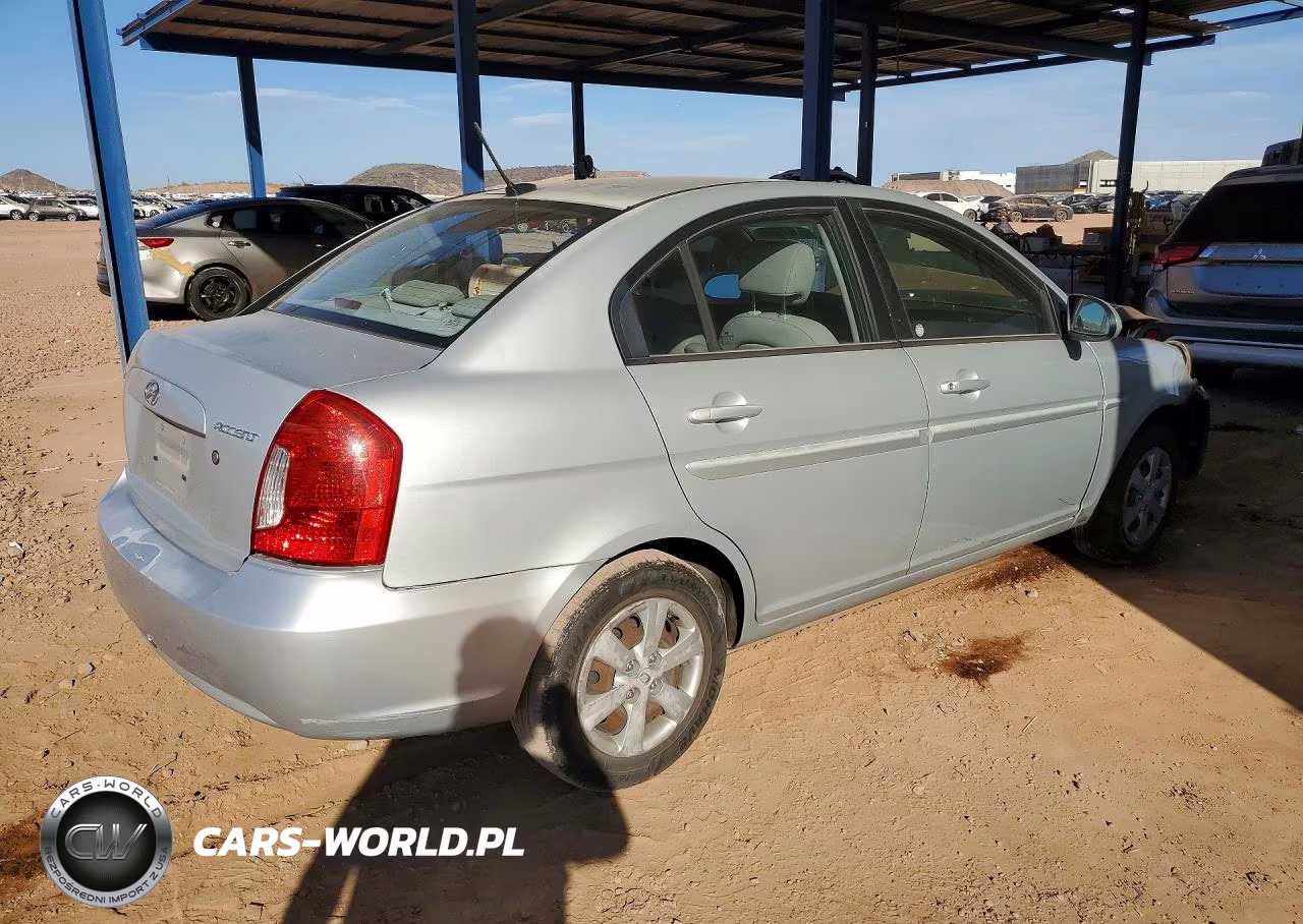 2009 Hyundai Accent Gls VIN:KMHCN46C69U334378 - 3