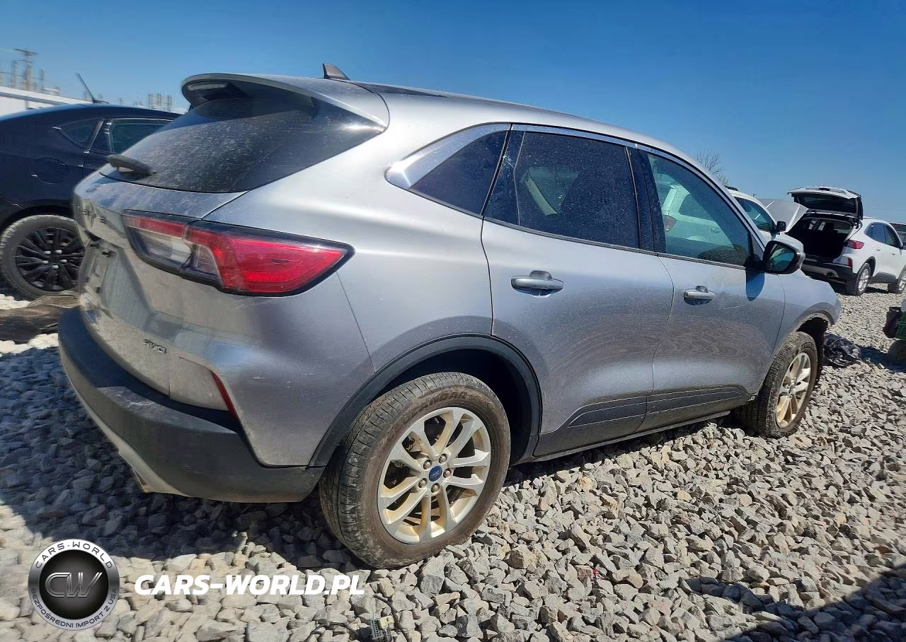 2021 Ford Escape Se VIN:1FMCU9G60MUA36832 - 3