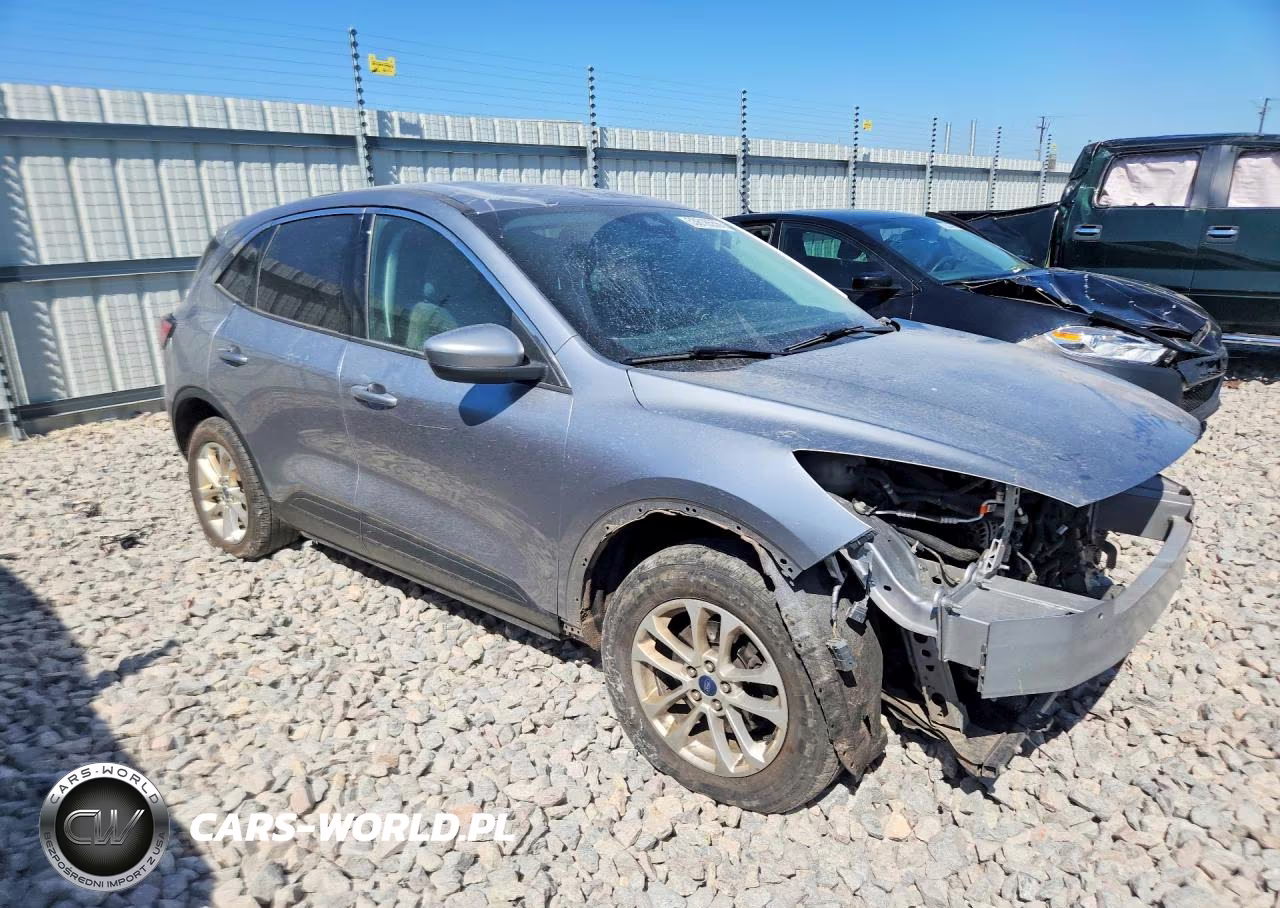 2021 Ford Escape Se VIN:1FMCU9G60MUA36832 - 4