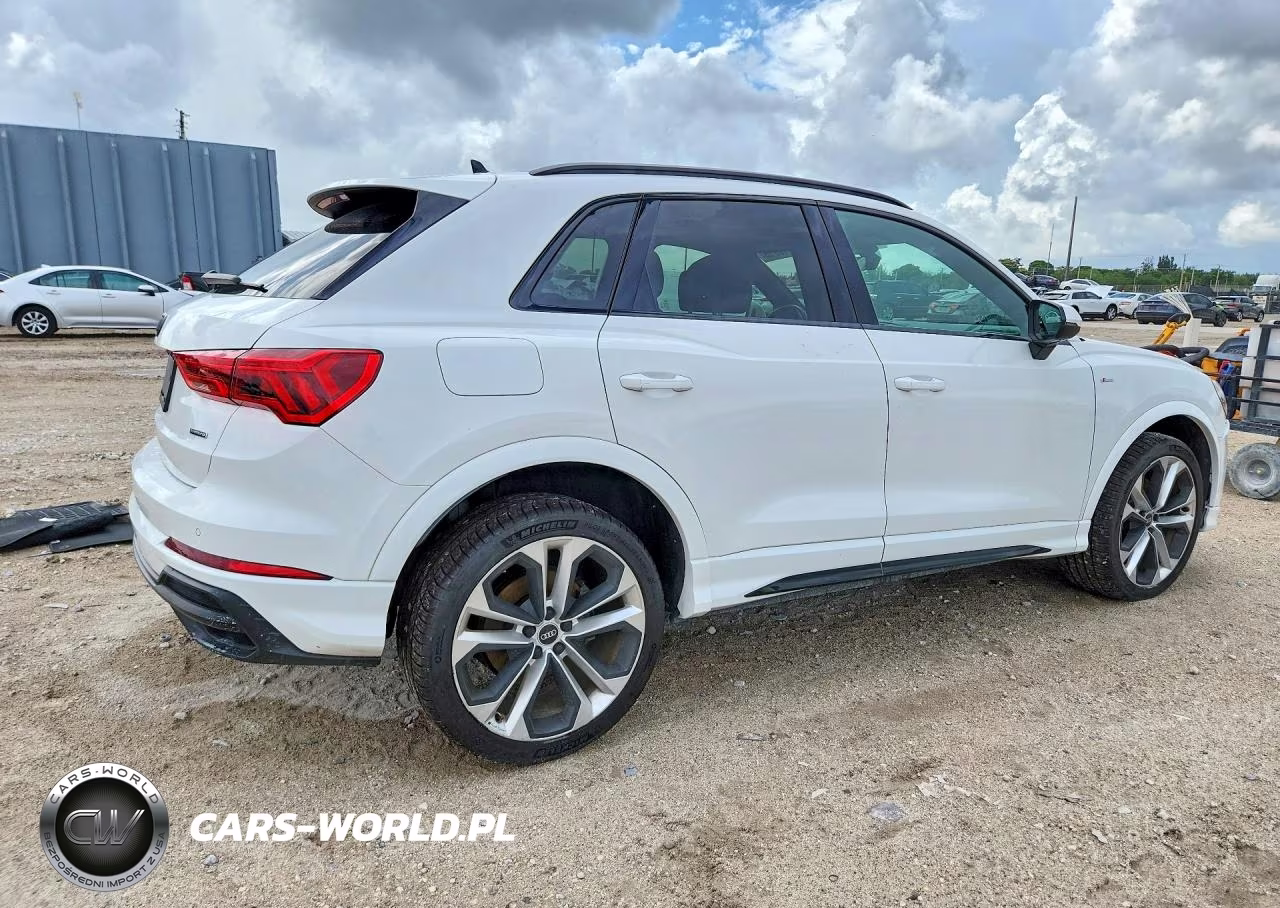 2021 Audi Q3 Premium S Line 45 VIN:WA1DECF30M1093151 - 3