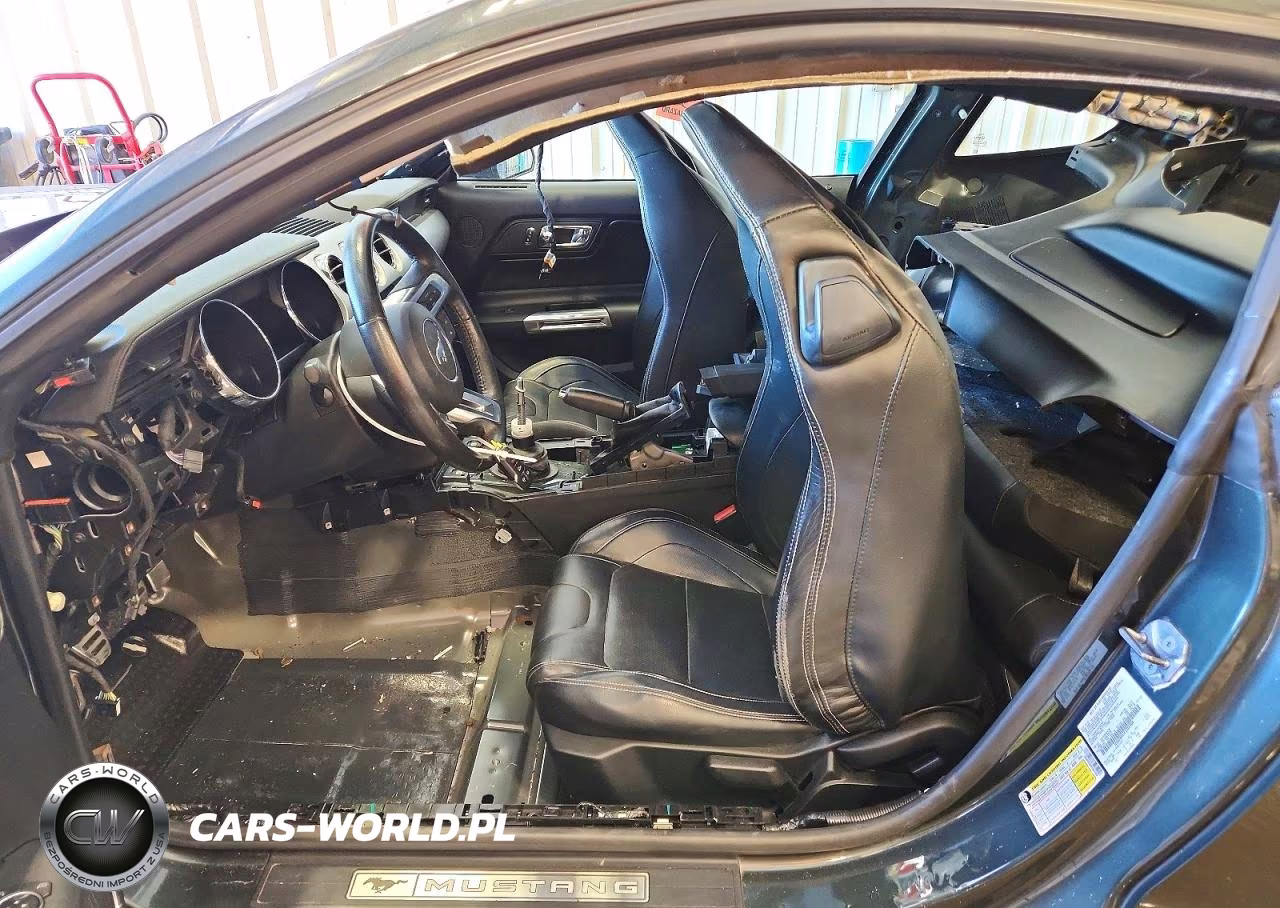 2015 Ford Mustang VIN:1FA6P8TH5F5361909 - 7