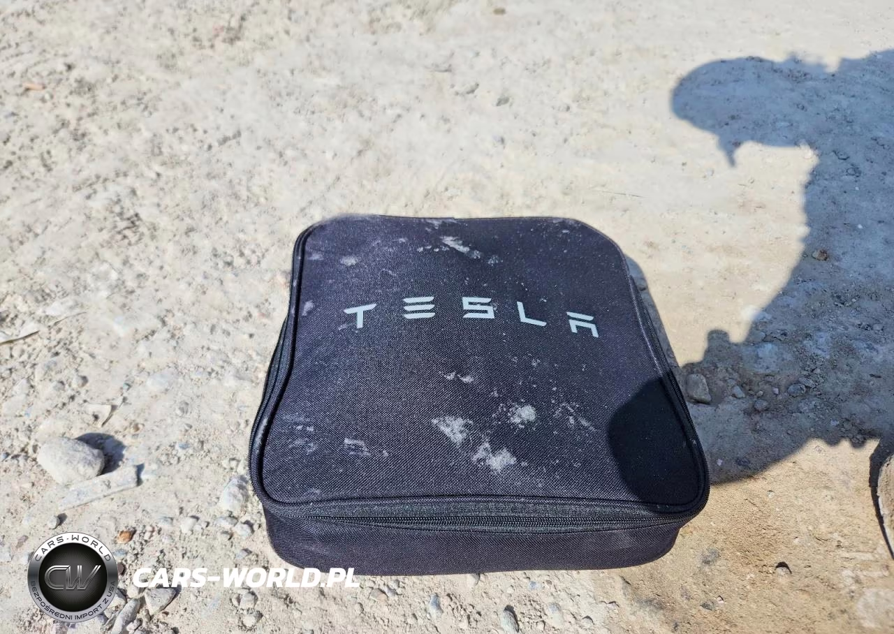 2020 Tesla Model 3 VIN:5YJ3E1EA4LF705086 - 12