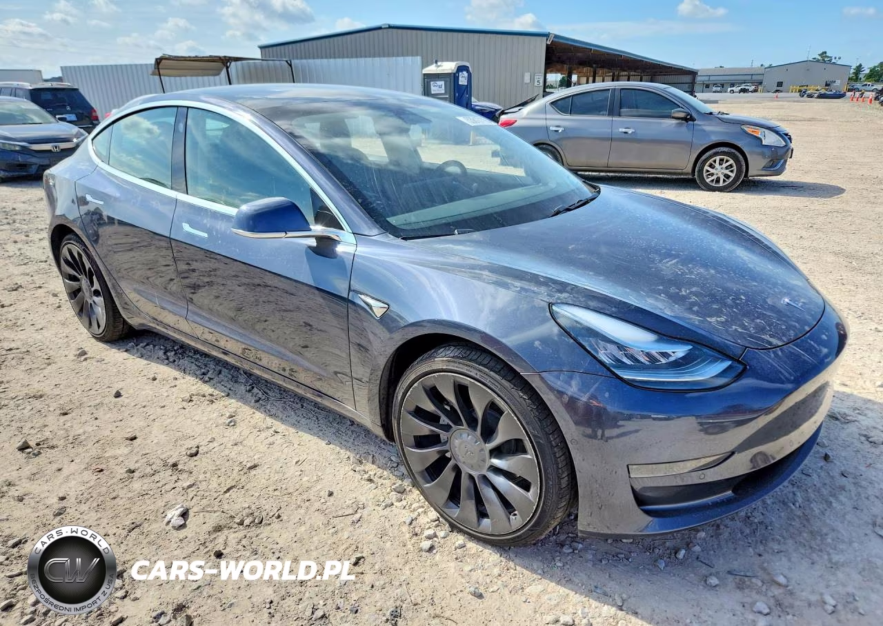 2020 Tesla Model 3 VIN:5YJ3E1EA4LF705086 - 4